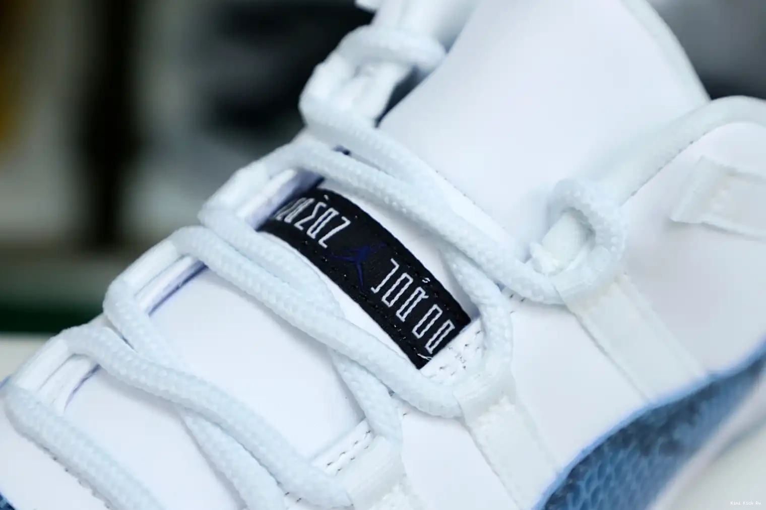 Kimikick Air Jordan snakeskin” 11 Jordan “navy 0615